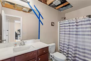 523 Hardy Ives Ln, Lawrenceville, GA 30045 - Photo 16