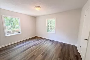 537 Green St, Monroe, GA 30655 - Photo 6