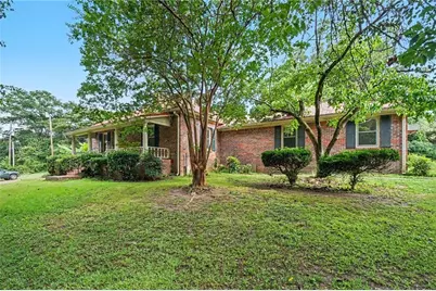 2021 W Hightower Trail, Conyers, GA 30012 - Photo 2