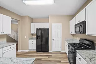 1619 Park Brooke Cir SW, Marietta, GA 30008 - Photo 10