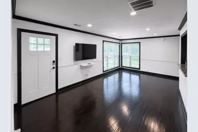 2597 Glenvalley Drive, Decatur, GA 30032 - Photo 4