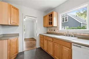 1951 Dresden Dr NE, Atlanta, GA 30319 - Photo 10