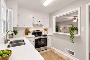 801 Marstevan Dr, Atlanta, GA 30306 - Photo 12
