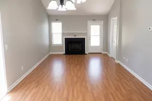 100 Kincade Ct, Woodstock, GA 30188 - Photo 2