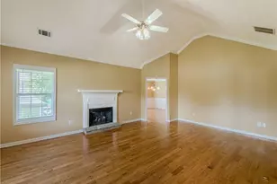 249 Legacy Dr, Hoschton, GA 30548 - Photo 8