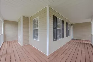 249 Legacy Dr, Hoschton, GA 30548 - Photo 6