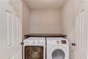 153 Lantern Ridge Ct, Alpharetta, GA 30009 - Photo 20