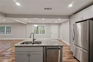 2162 Chestnut Pl, Lithia Springs, GA 30122 - Photo 12