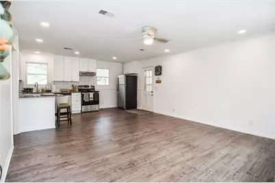 2945 Rio Montana Drive, Marietta, GA 30066 - Photo 4