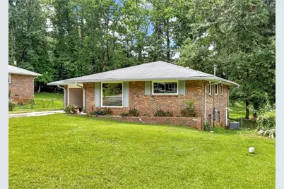 565 Wavelyn Way, Riverdale, GA 30274 - Photo 1