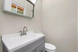 565 Wavelyn Way, Riverdale, GA 30274 - Photo 16