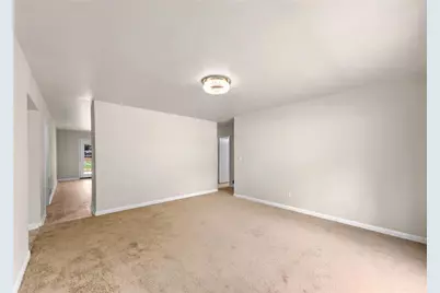 565 Wavelyn Way, Riverdale, GA 30274 - Photo 10