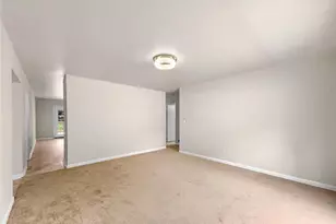 565 Wavelyn Way, Riverdale, GA 30274 - Photo 10