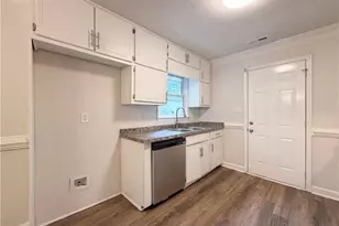 1627 Hearthstone Way, Jonesboro, GA 30236 - Photo 12