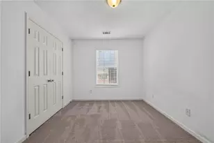 6345 Olmadison Pl, Atlanta, GA 30349 - Photo 12