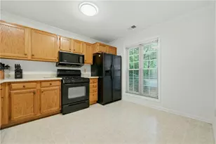 4358 Ivy Glen Way SE, Smyrna, GA 30082 - Photo 4