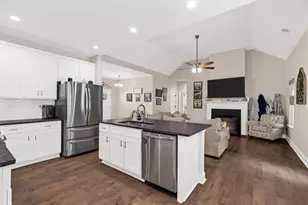 499 Oakland Dr SE, Calhoun, GA 30701 - Photo 10