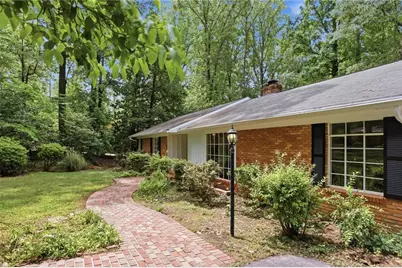 544 Bouldercrest Drive SW, Marietta, GA 30064 - Photo 2