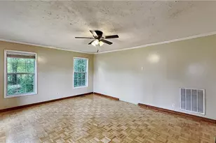 77 York Dr NE, Plainville, GA 30733 - Photo 12
