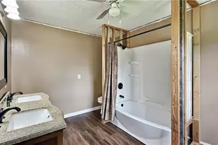 77 York Dr NE, Plainville, GA 30733 - Photo 16
