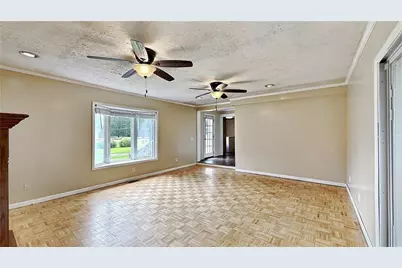 77 York Drive NE, Plainville, GA 30733 - Photo 8