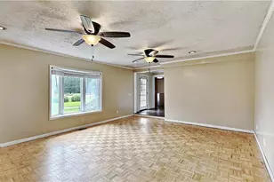 77 York Dr NE, Plainville, GA 30733 - Photo 8