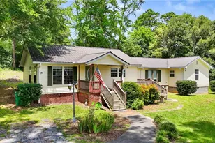 77 York Dr NE, Plainville, GA 30733 - Photo 4