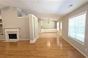272 Leatherwood Ct, Lawrenceville, GA 30043 - Photo 10