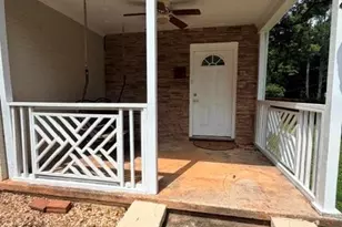 2811 Glenwood Ave SE, Atlanta, GA 30317 - Photo 2