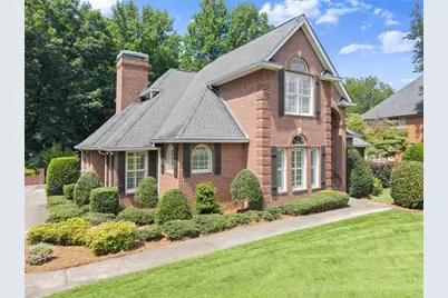 3869 Alexandria Drive, Gainesville, GA 30506 - Photo 4