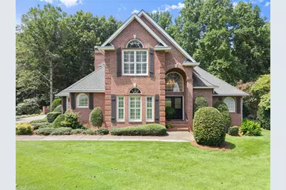 3869 Alexandria Drive, Gainesville, GA 30506 - Photo 2