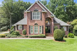 3869 Alexandria Dr, Gainesville, GA 30506 - Photo 2