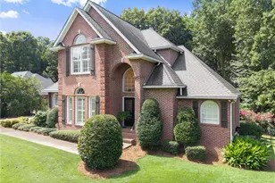 3869 Alexandria Dr, Gainesville, GA 30506 - Photo 1