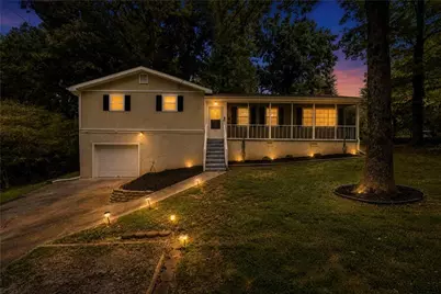 326 Princess Avenue, Woodstock, GA 30189 - Photo 2