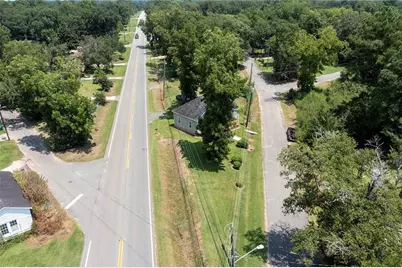 823 Cooper Drive NE, Dawson, GA 39842 - Photo 2