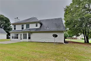 7435 Calm Springs Dr, Flowery Branch, GA 30542 - Photo 18