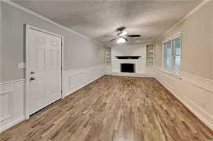 400 Ansley Dr, Roswell, GA 30076 - Photo 2