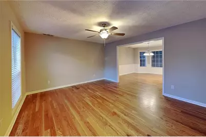 5027 Wesleyan Drive, Woodstock, GA 30189 - Photo 4
