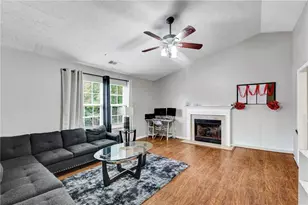 106 Trafalgar Ct, Canton, GA 30114 - Photo 4