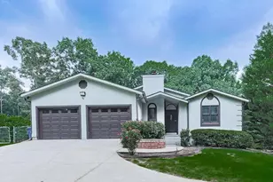 1310 Dillon Rd, Austell, GA 30168 - Photo 2