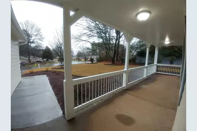 50 Parkmont Drive, Roswell, GA 30076 - Photo 2