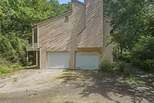 3919 Leach Rd, Snellville, GA 30039 - Photo 2