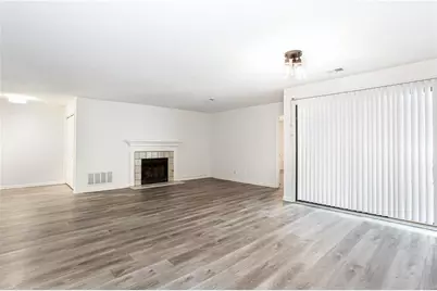 605 Garden Court, Atlanta, GA 30328 - Photo 6