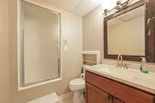 1390 Ridgefield Dr, Roswell, GA 30075 - Photo 30