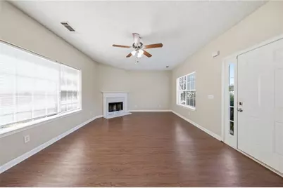 4516 Swan Trace, Union City, GA 30349 - Photo 10