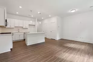1621 Gunnin Trce NW, Atlanta, GA 30318 - Photo 6