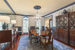 5825 Plantation Dr, Roswell, GA 30075 - Photo 16