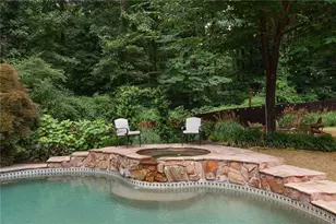 5825 Plantation Dr, Roswell, GA 30075 - Photo 60