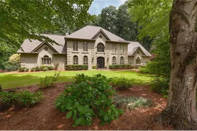5825 Plantation Drive, Roswell, GA 30075 - Photo 6