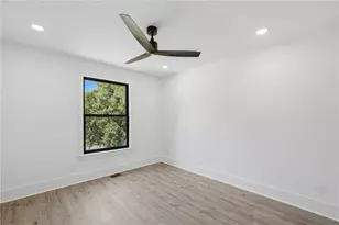 419 Westside Dr, Roswell, GA 30075 - Photo 46